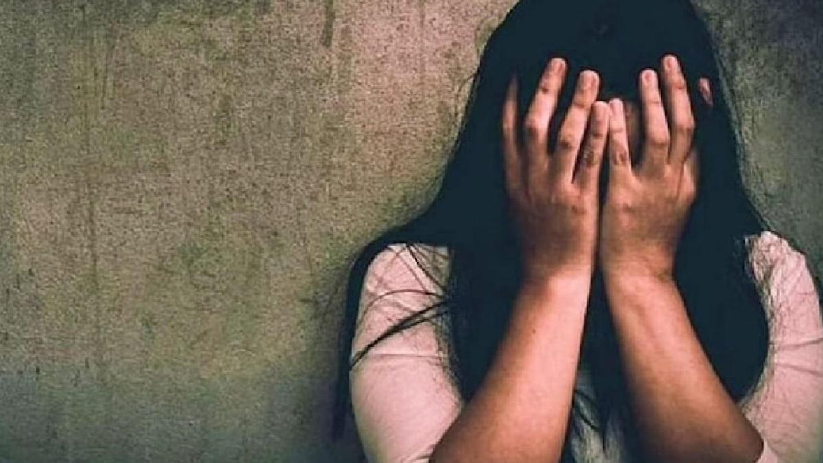 हवस का शिकार हुई  नाबालिग , आरोपी ने अपहरण कर किया दुष्कर्म - CG Sandesh