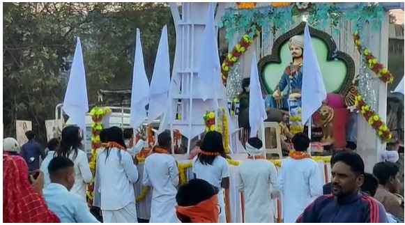  अभनपुर में सतनामी समाज द्वारा भव्य शोभा यात्रा का आयोजन… - CG Sandesh