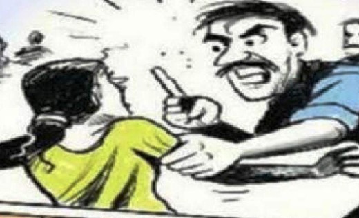बसना : घर में घुसकर पति-पत्नी की पिटाई, मामला दर्ज. - CG Sandesh