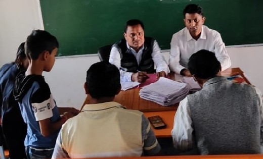 सरायपाली : शैक्षिक प्रगति जानने पीटीएम में शामिल हुए अभिभावक - CG Sandesh