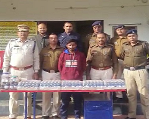 अवैध कफ सिरप का जखीरा बरामद, आरोपी गिरफ्तार - CG Sandesh