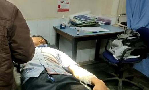  कांकेर के स्कूल में चाकूबाजी, छात्र ने अपने सहपाठी पर किया ... - CG Sandesh