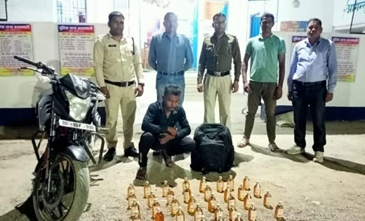 सरायपाली : 35 पौवा अंग्रेजी शराब के साथ एक गिरफ्तार.