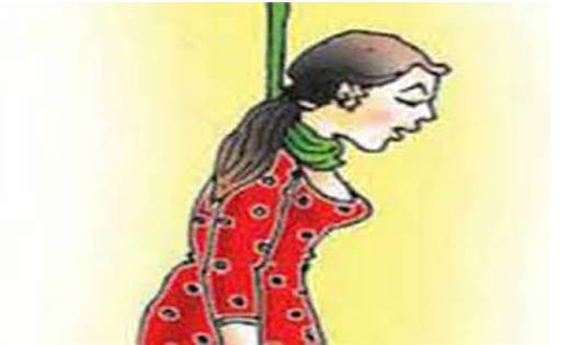 बसना: युवती ने चुनरी से फांसी लगाकर दे दी जान - CG Sandesh