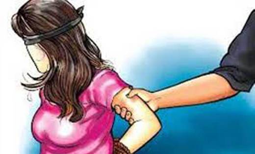 बसना: घर में घुंसकर महिला से की छेड़छाड़ - CG Sandesh
