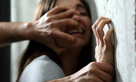 रेप के आरोप में शाहरुख खान गिरफ्तार, जान से मारने की धमकी दे... - CG Sandesh