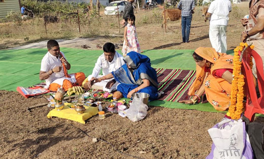 किस्मतलाल नंद के द्वारा रुद्रेश्वर महादेव मंदिर निर्माण का भ... - CG Sandesh