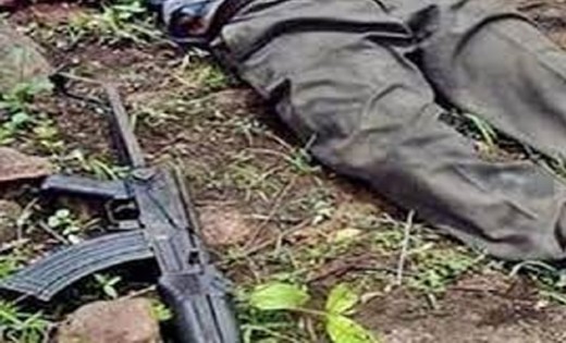 छत्तीसगढ़: पुलिस और नक्सलियों के बीच मुठभेड़ में इनामी माओवादी... - CG Sandesh