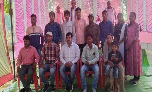पिथौरा: शिक्षक व नवोदित चयनित बच्चों का सम्मान समारोह - CG Sandesh