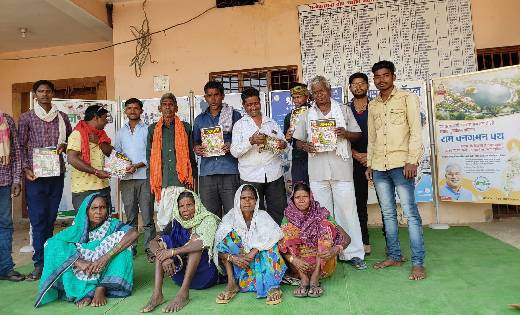 बसना : भँवरपुर में सूचना शिविर, विकास छायाचित्र प्रदर्शनी लग... - CG Sandesh