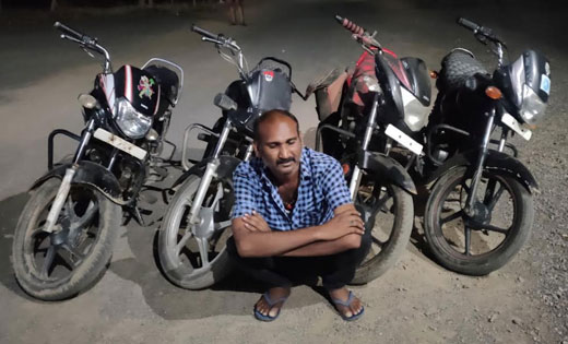 4 नग चोरी की मोटर सायकल सहित एक आरोपी गिरफ्तार