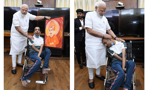 25 साल के आयुष को ईश्वर ने दिया ऐसा हुनर, पीएम मोदी भी देखकर... - CG Sandesh