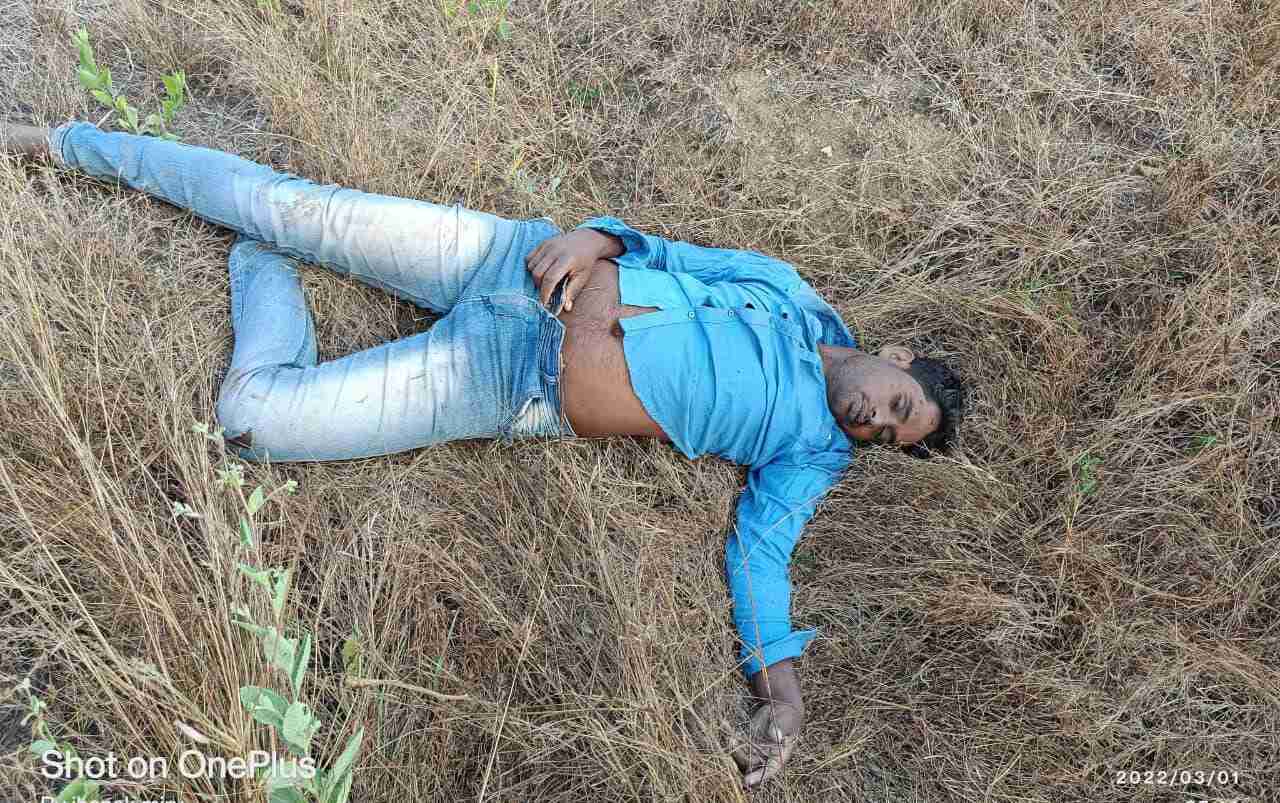 बसना : सड़क किनारे मिली लाश, दुर्घटना से मौत की आशंका ! - CG Sandesh