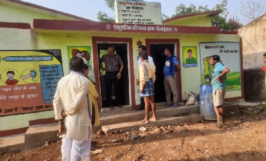बसना : खबर लगने के बाद जिला पंचायत सीईओ ने निरीक्षण कर जारी ... - CG Sandesh