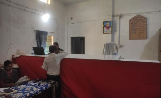 बसना : बिना किसी को सूचना दिए कार्यालय में अनुपस्थित रही नाय... - CG Sandesh