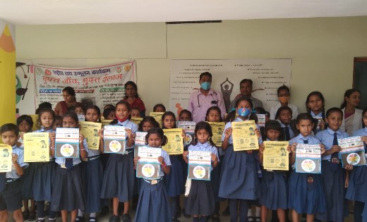 टीबी रोग के प्रति जागरूक करने विद्यालय पहुँचा स्वास्थ्य विभा... - CG Sandesh