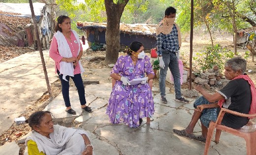 बिलासपुर: आश्रयनिष्ठा वेलफेयर सोसायटी ने कुष्ठ रोगियों के लि... - CG Sandesh