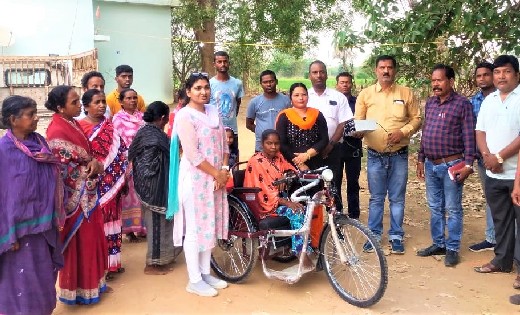 बसना : मुख्यमंत्री ने ट्वीट पर लिया संज्ञान, दिव्यांग कविता ... - CG Sandesh