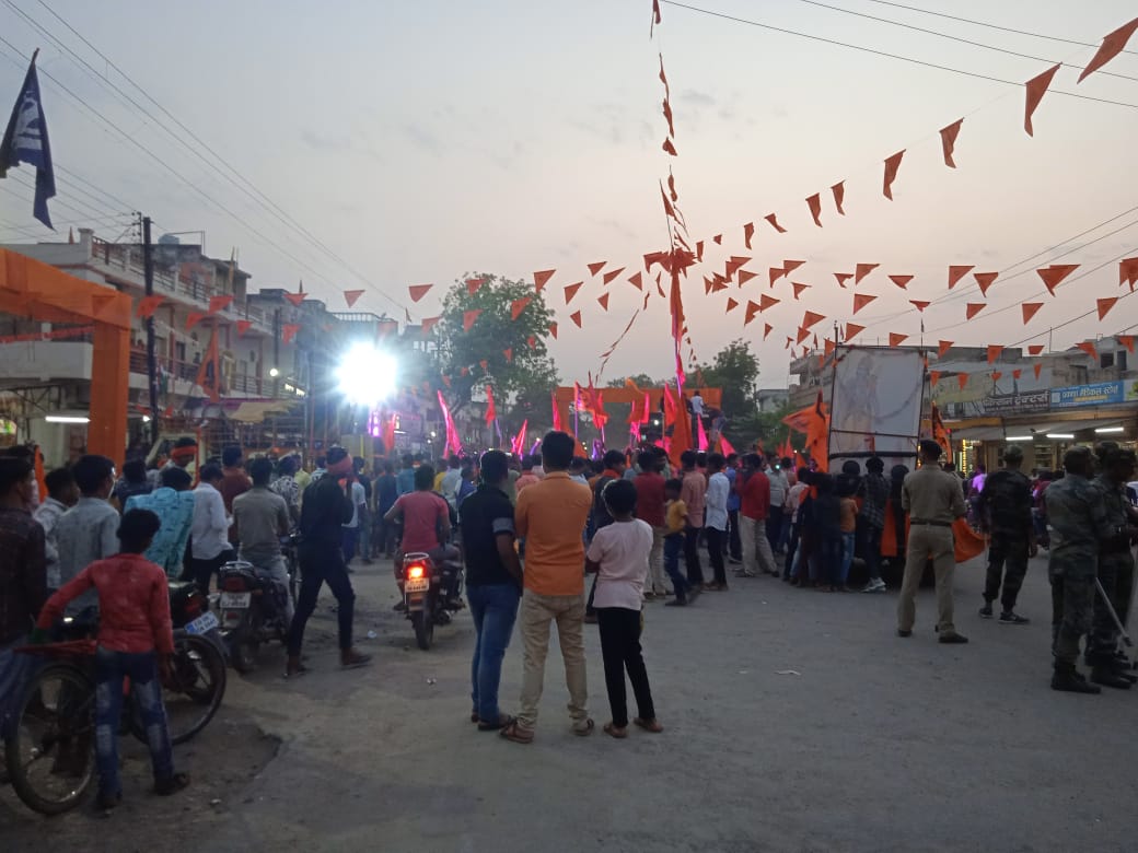 बसना : हनुमान जन्मोत्सव पर राष्ट्रीय बजरंग दल ने निकाली रैली... - CG Sandesh