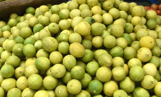  चोर अब पैसा, सोना और चांदी छोड़ पार किए 60 किलो नीबू, ,चर्च... - CG Sandesh
