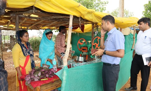 स्थानीय बाजारों में पहुंच रही सामुदायिक बाड़ी की सब्जियां - CG Sandesh