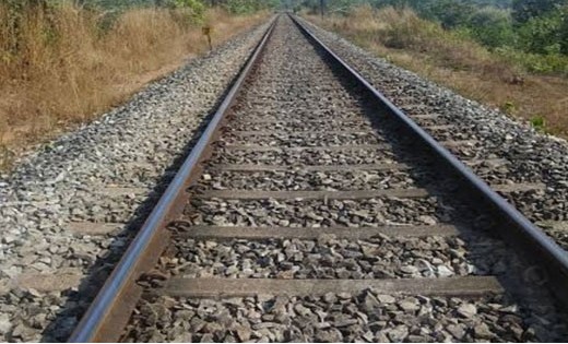 महासमुंद : ट्रेन से कटकर अज्ञात महिला की मौत