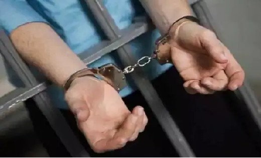 सांकरा : लोहरीनडोंगरी में अवैध शराब बिक्री करते 02 पकड़ाए