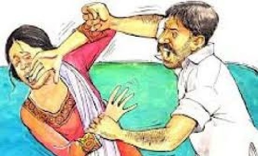 बसना : पति ने शंका करते हुए पत्नी को जमकर पीटा - CG Sandesh