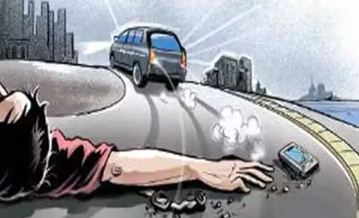 सरायपाली : रोड क्रास करते समय कंटेनर के चपेट में आने से व्यक्ति की मौत. 