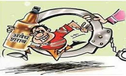 बसना : गढ़पटनी से 03 लीटर देशी महुआ शराब जप्त
