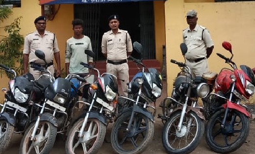 बसना : चौकी भंवरपुर पुलिस के द्वारा चोरी के 06 मोटर सायकल  ब... - CG Sandesh