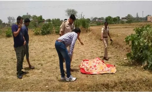CG : खेत में मिली युवती की अर्धनग्न लाश, दुष्कर्म के बाद हत्... - CG Sandesh