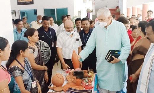 महासमुंद : पंचायत एवं ग्रामीण विकास मंत्री सिंहदेव ने स्व-सह... - CG Sandesh