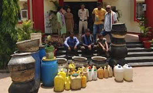 बसना पुलिस और सायबर सेल महासमुंद की संयुक्त कार्यवाही, नगर क... - CG Sandesh