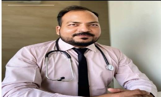 DKS अस्पताल का सीनियर डॉक्टर गिरफ्तार, नर्स के साथ करता था अ... - CG Sandesh