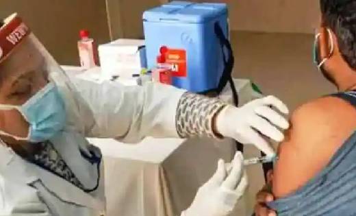   देश में कोरोना की चौथी लहर का असर, वैक्सीनेशन हुआ तेज - CG Sandesh