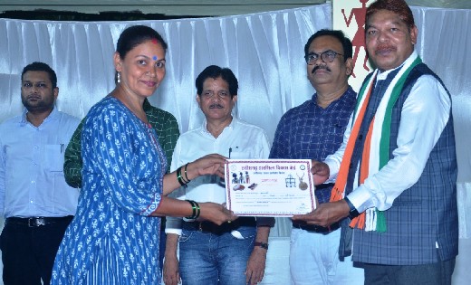 शिल्पियों को आर्थिक रूप से मजबूत करना लक्ष्य: चंदन कश्यप - CG Sandesh