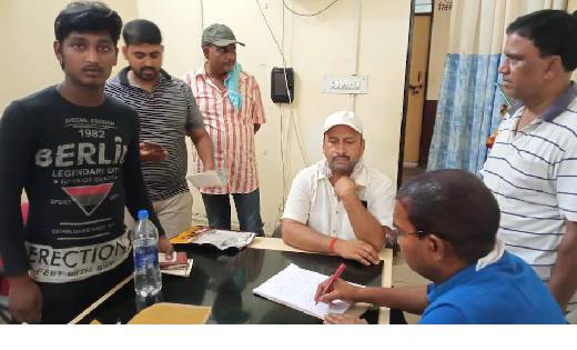 मां का मंगलसूत्र बेच चालान भरने आया युवक, सच्चाई सुन ARTO ने... - CG Sandesh