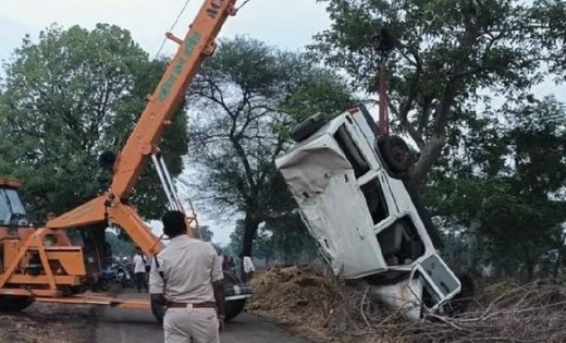 गड्ढे में गिरी बरातियों से भरी वहान, 7 लोगों की मौत, सीएम ने... - CG Sandesh