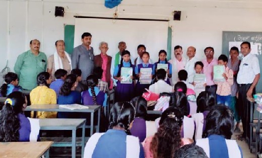 सरायपाली : शाला प्रवेशोत्सव - 2022 एवं नि:शुल्क स्वास्थ्य पर... - CG Sandesh