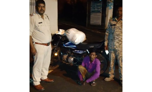सांकरा : अवैध मादक पदार्थ गांजा का तस्करी करते 01 आरोपी गिरफ्तार 