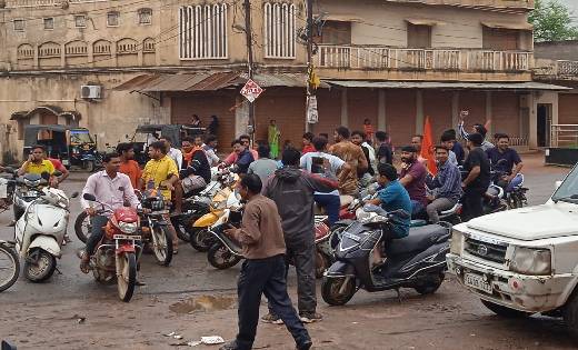 उदयपुर में हुई हत्या के विरोध में रहा बसना नगर बंद, राष्ट्री... - CG Sandesh