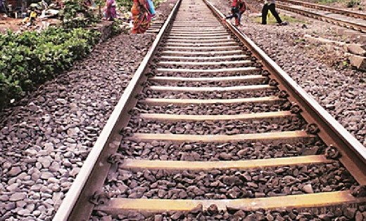 महासमुंद : ट्रेन से कटकर अज्ञात पुरूष की मौत