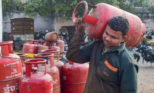 एलपीजी सिलेंडर हुआ सस्ता, इतने रुपये तक घटे दाम... - CG Sandesh