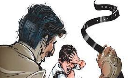 महासमुंद : बाटी खेल रहे तीसरी कक्षा के बच्चे के साथ दो अज्ञात ने की हाथ मुक्का से मारपीट, मामला दर्ज.