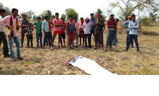 प्रेम प्रस्ताव को ठुकरा रही थी लड़की, सिरफिरे आशिक ने प्रेमि... - CG Sandesh