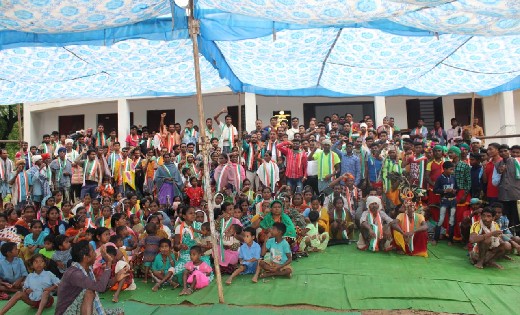 नारायणपुर विधानसभा के ग्राम चमई में 340 कार्यकर्ता भाजपा छोड... - CG Sandesh