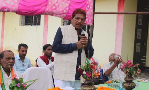 नारायणपुर विधायक ने  तीरथा मे बालक आश्रम एवं मुण्डागाँव मे प... - CG Sandesh