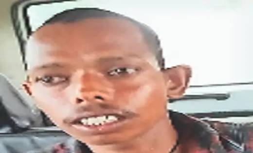 पति करता था चरित्र पर संदेह, बोतल तोड़कर काट दिया पत्नी का गल... - CG Sandesh