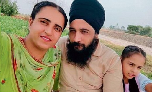 माता-पिता, पत्नी और 2 बच्चों की हत्या करने के बाद खुद फंदा ल... - CG Sandesh